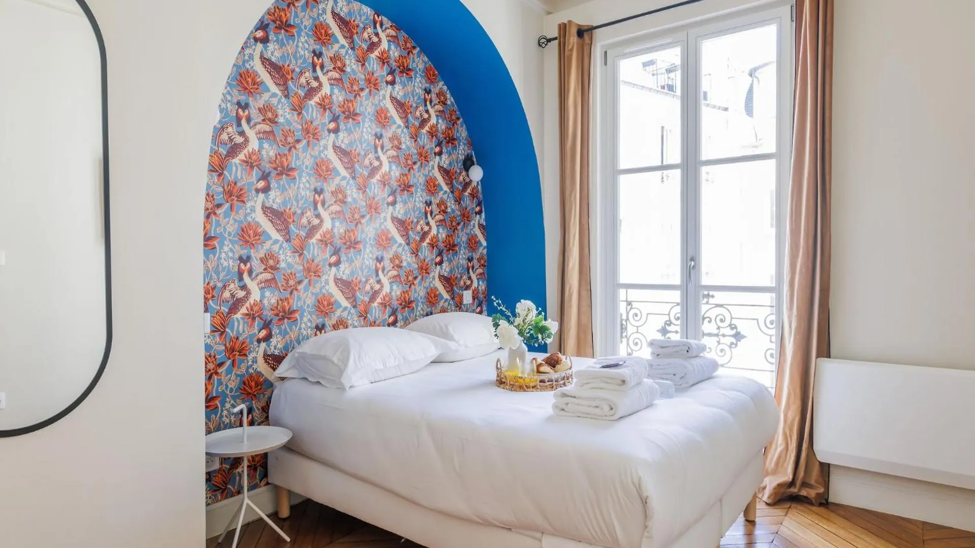 Charming Apartment - 3Bdr 6P - St Germain Des Pres Paris