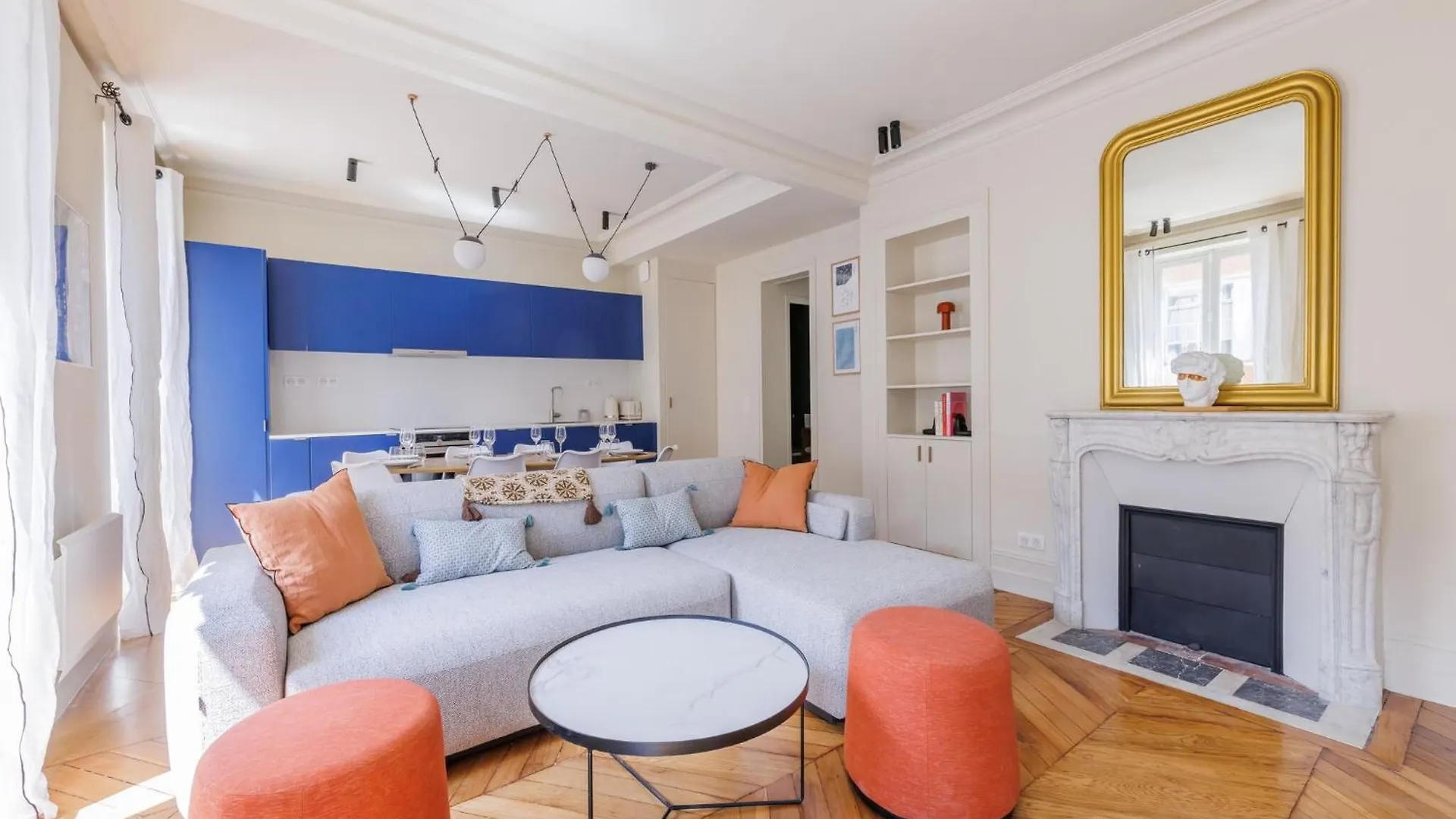 Charming Apartment - 3Bdr 6P - St Germain Des Pres Paris